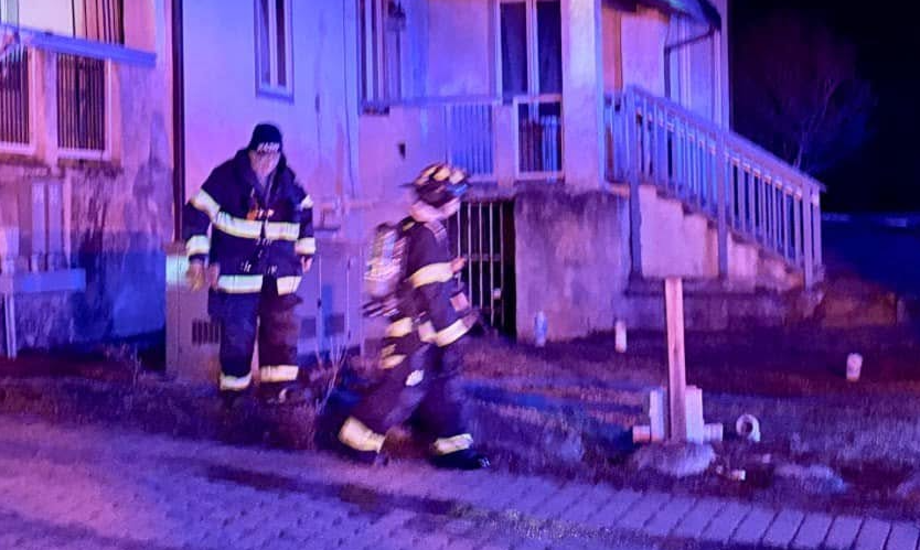Firefighters extinguish overnight structure fire in Byram Township; no ...