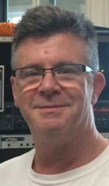 Mike Watterston headshot.